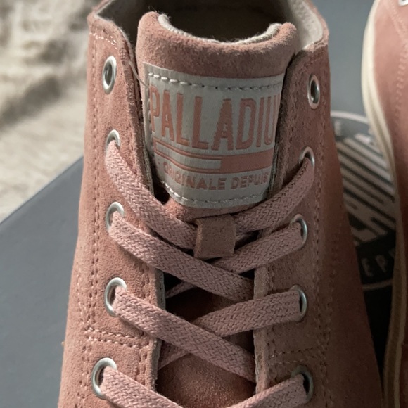 Palladium Woman’s Suede Wander Lace Sue Shoe Size7 &  8 - Picture 15 of 15